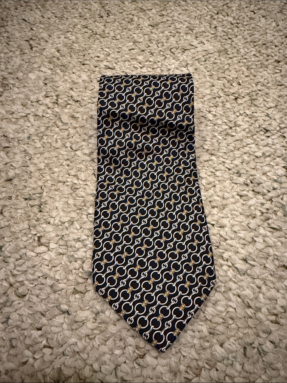 Paolo Gucci  Men's Black Gold Patterned Silk Tie